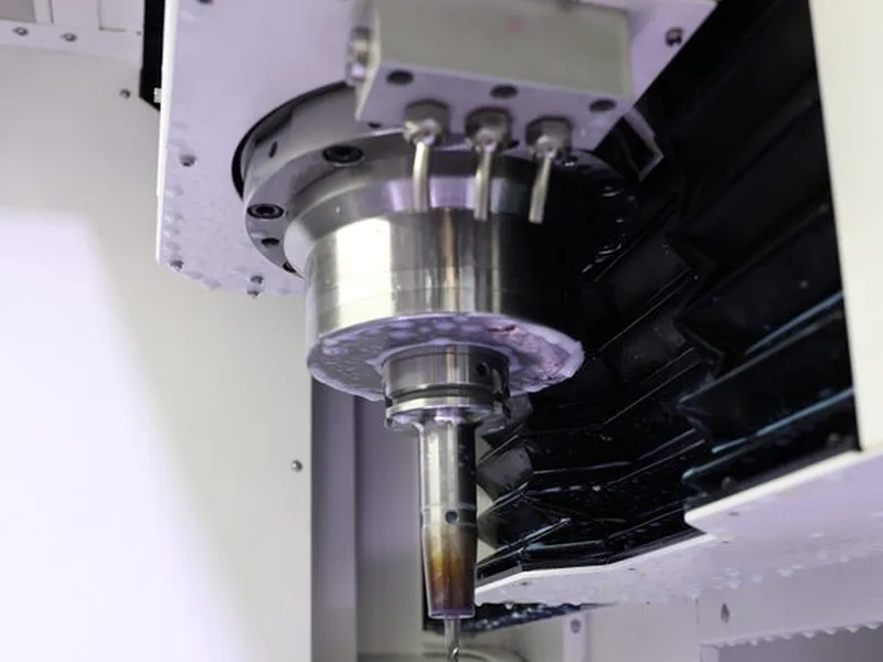 Motorspindel der TV-C im Arbeitsraum